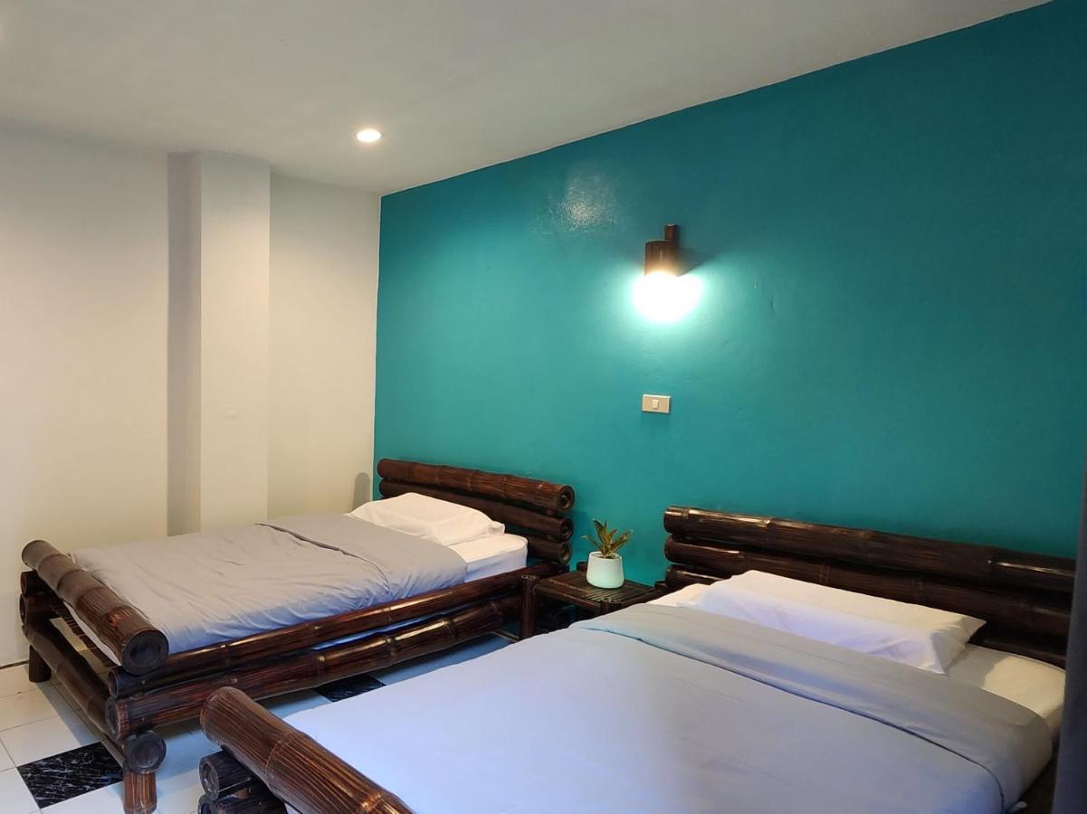 Blue Moon House - A Budget Hostel For Easy Travellers Τσιάνγκ Μάι Εξωτερικό φωτογραφία