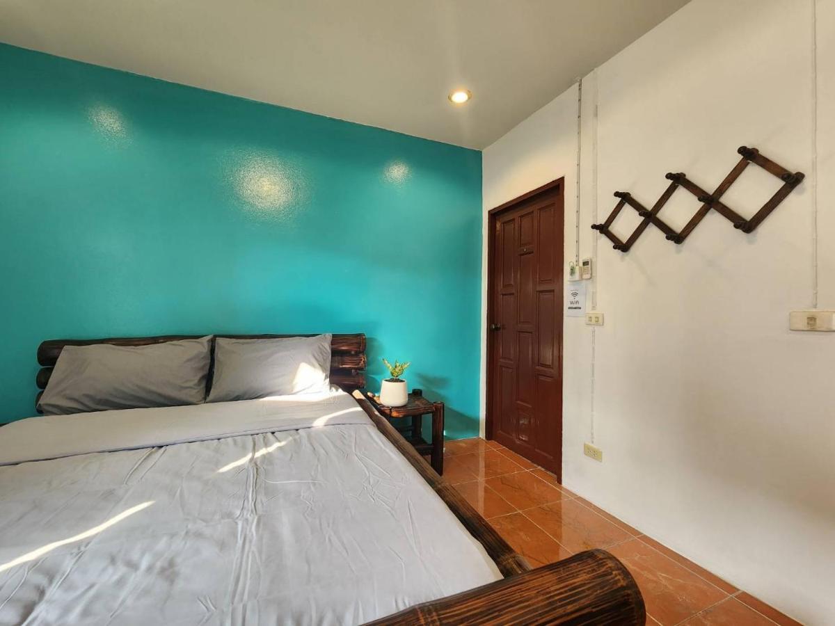 Blue Moon House - A Budget Hostel For Easy Travellers Τσιάνγκ Μάι Εξωτερικό φωτογραφία